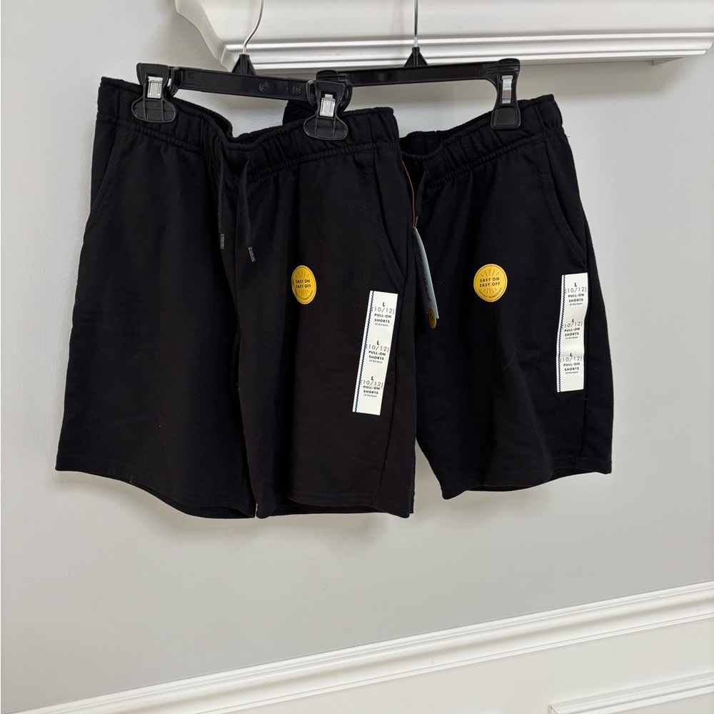 NWT- Cat & Jack Boys Black Cotton Shorts- Size Large ( 10/12)
